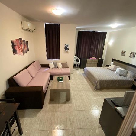 סאני ביץ' Cozy Apartment Saint Sofia מראה חיצוני תמונה
