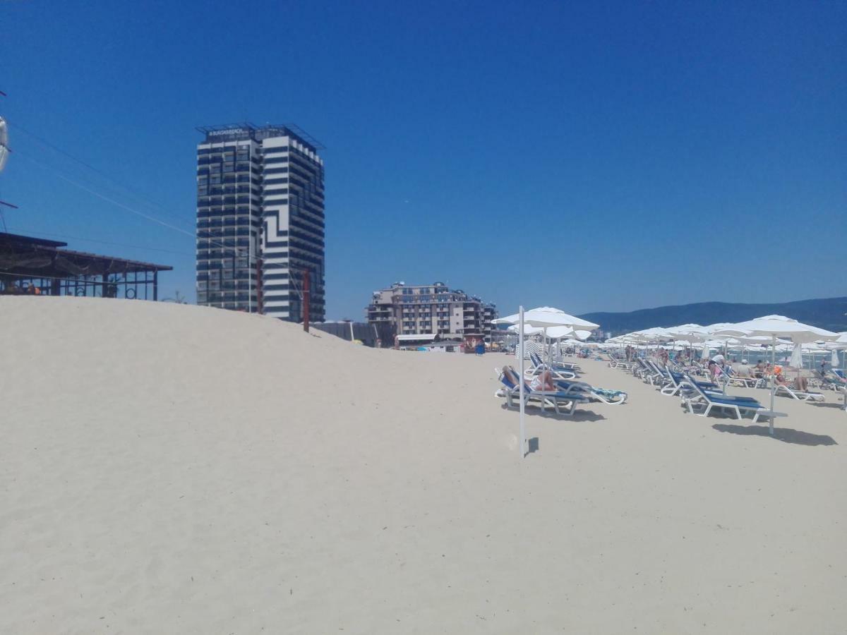 סאני ביץ' Cozy Apartment Saint Sofia מראה חיצוני תמונה